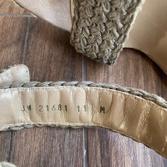 Stuart Weitzman Alex Wedge Sandals - Picture 6 of 10